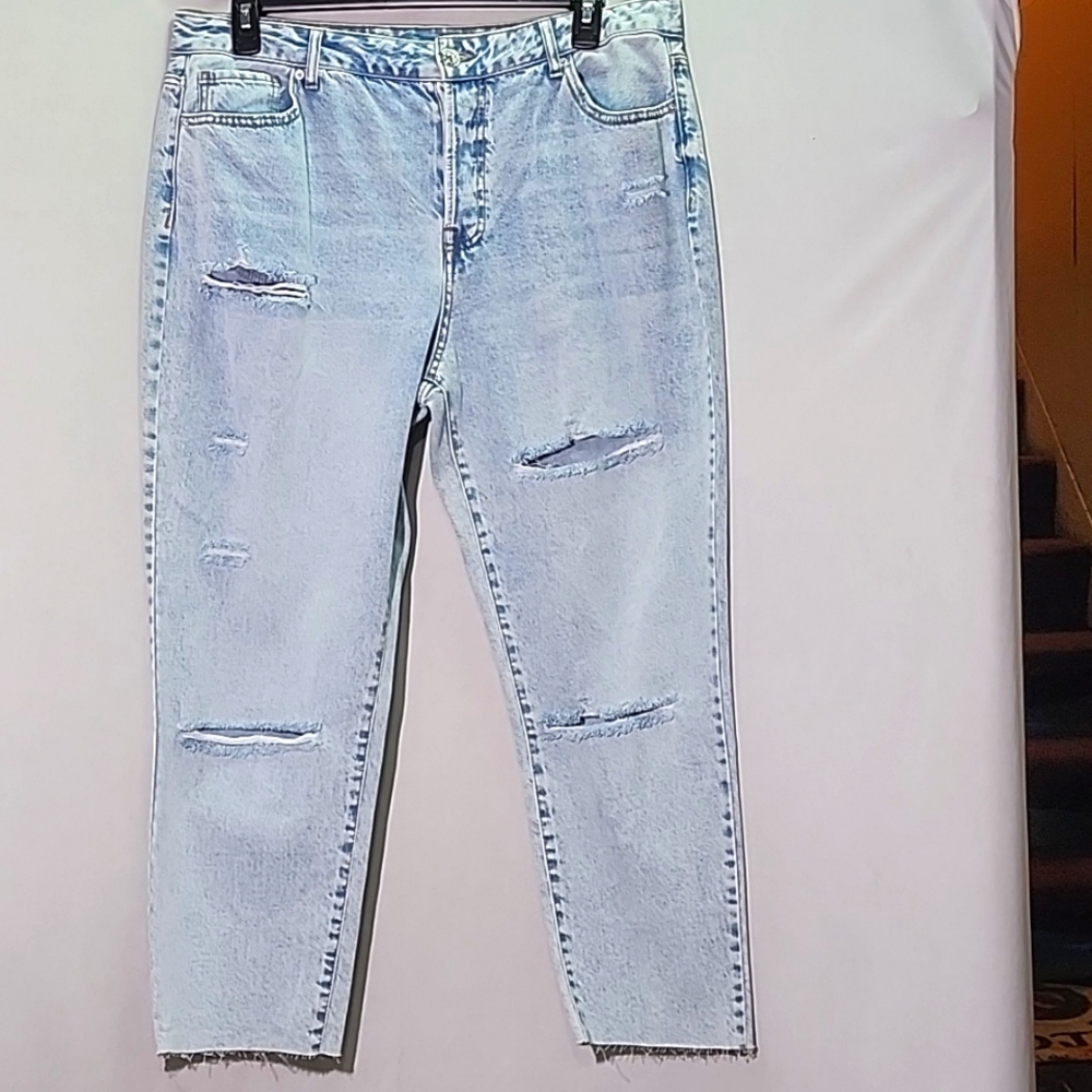 Women's EUC Plus Jeans by Forever 21 Size 14